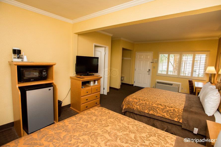 Anaheim Islander Inn And Suites Near Park And Convention Center Pokoj fotografie