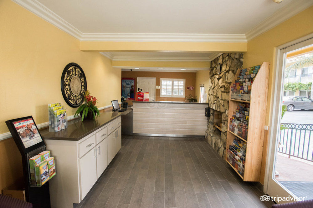 Anaheim Islander Inn And Suites Near Park And Convention Center Exteriér fotografie
