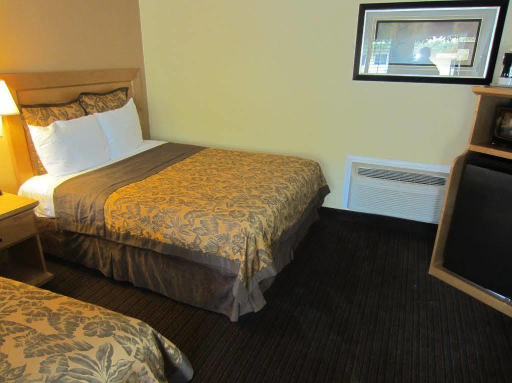 Anaheim Islander Inn And Suites Near Park And Convention Center Exteriér fotografie